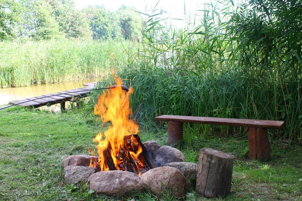 Bajkowe Mazury Domek Holenderski Plaza Lodki Kajaki Wedkowanie Міколайкі Екстер'єр фото